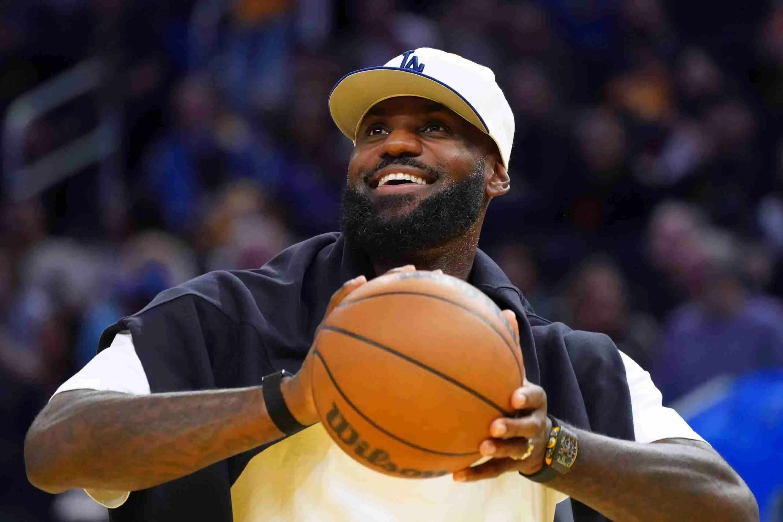 Inesperada parceria entre Lebron James e Flamengo surpreende os fãs de esportes