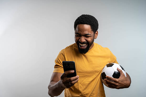 Copa do Mundo de 2026 aumenta alerta para golpes e apostas em plataformas irregulares